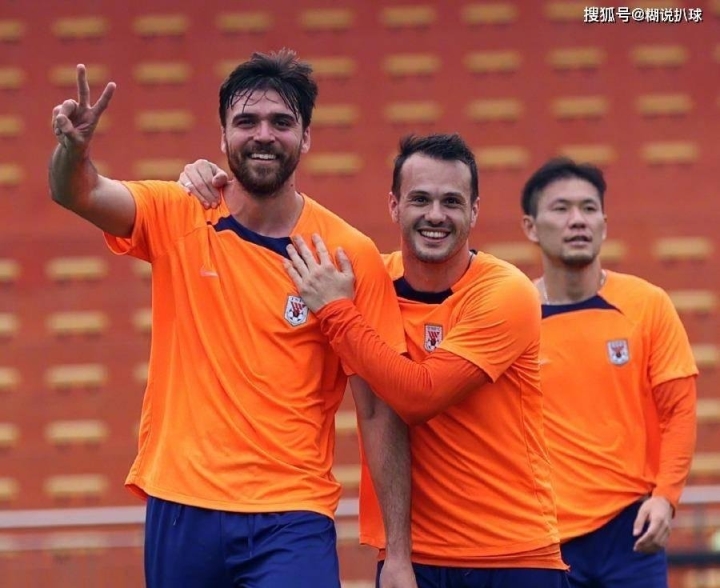 开云体育平台APP-球队引进外援，提升球队整体实力