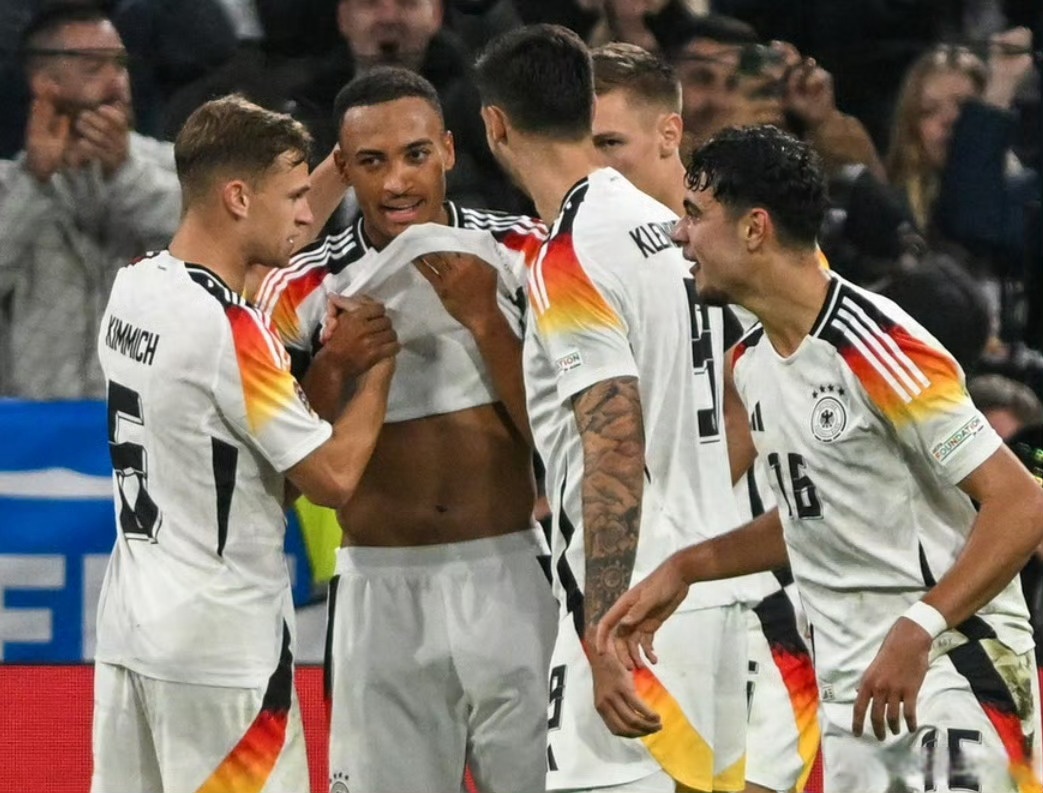 国家队取得关键胜利坚定向前迈进 国家队取得关键胜利坚定向前迈进