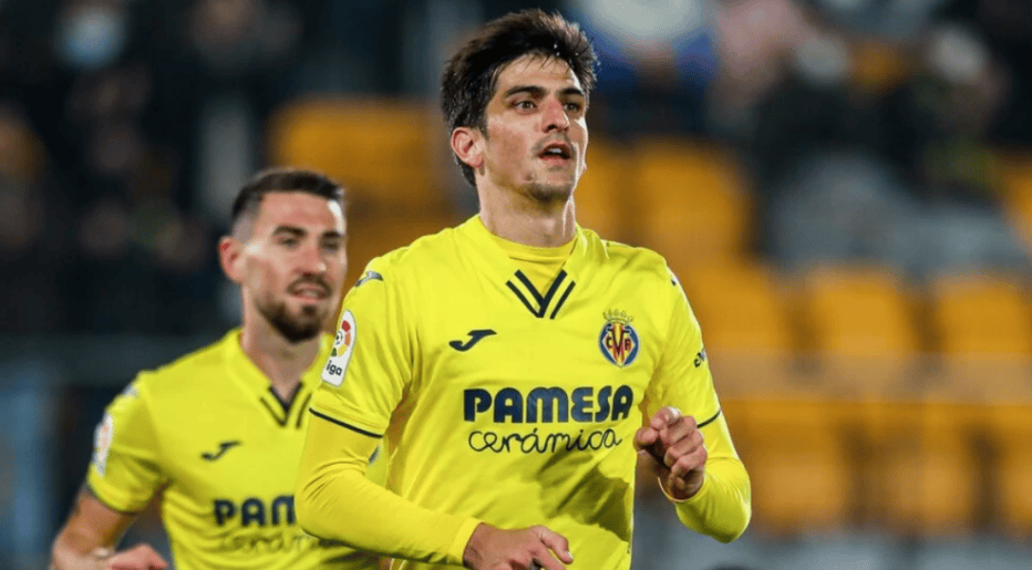 包含瓦伦西亚客场险胜比利亚雷亚尔，保住积分优势的词条