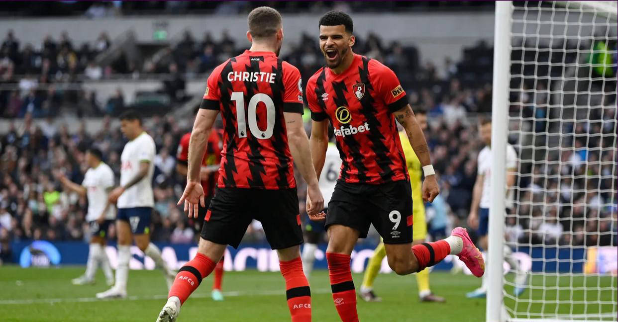 热门球队迎战黑马，全力抢夺胜利