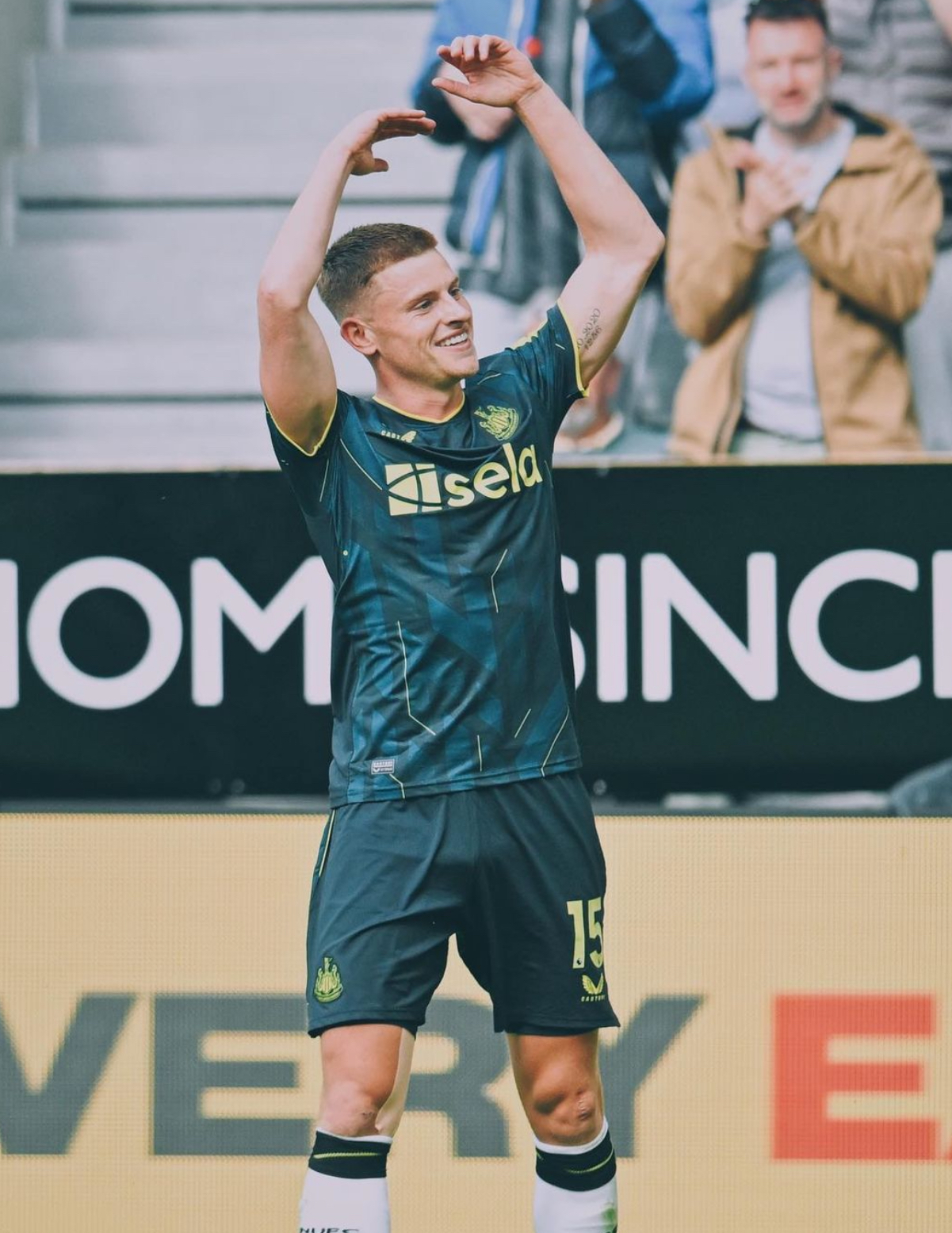 包含原标题:巴恩斯新赛季加盟队伍,谋求新突破的词条 包含原标题:巴恩斯新赛季加盟队伍,谋求新突破的词条