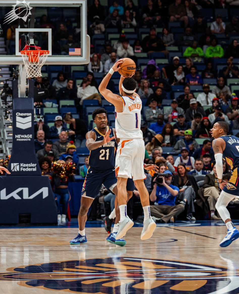 关于鹈鹕队再次击败猛龙队，晋级东部决赛的信息