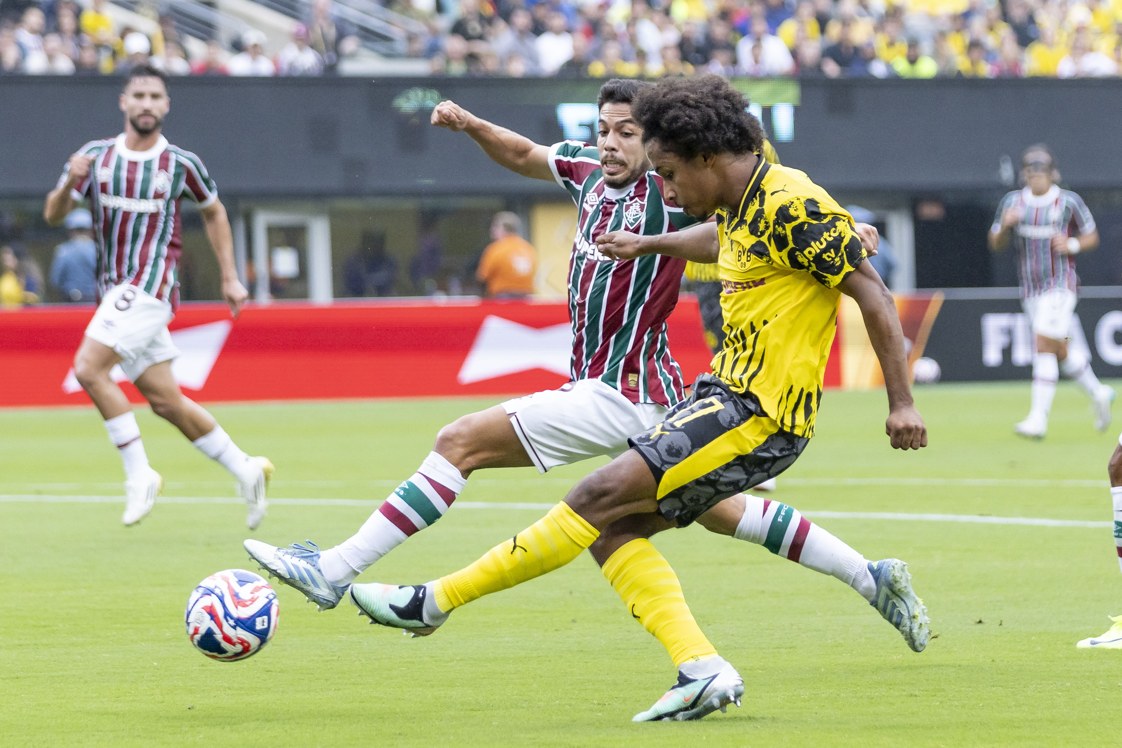 包含多特蒙德战平对手,努力不懈的词条 包含多特蒙德战平对手,努力不懈的词条