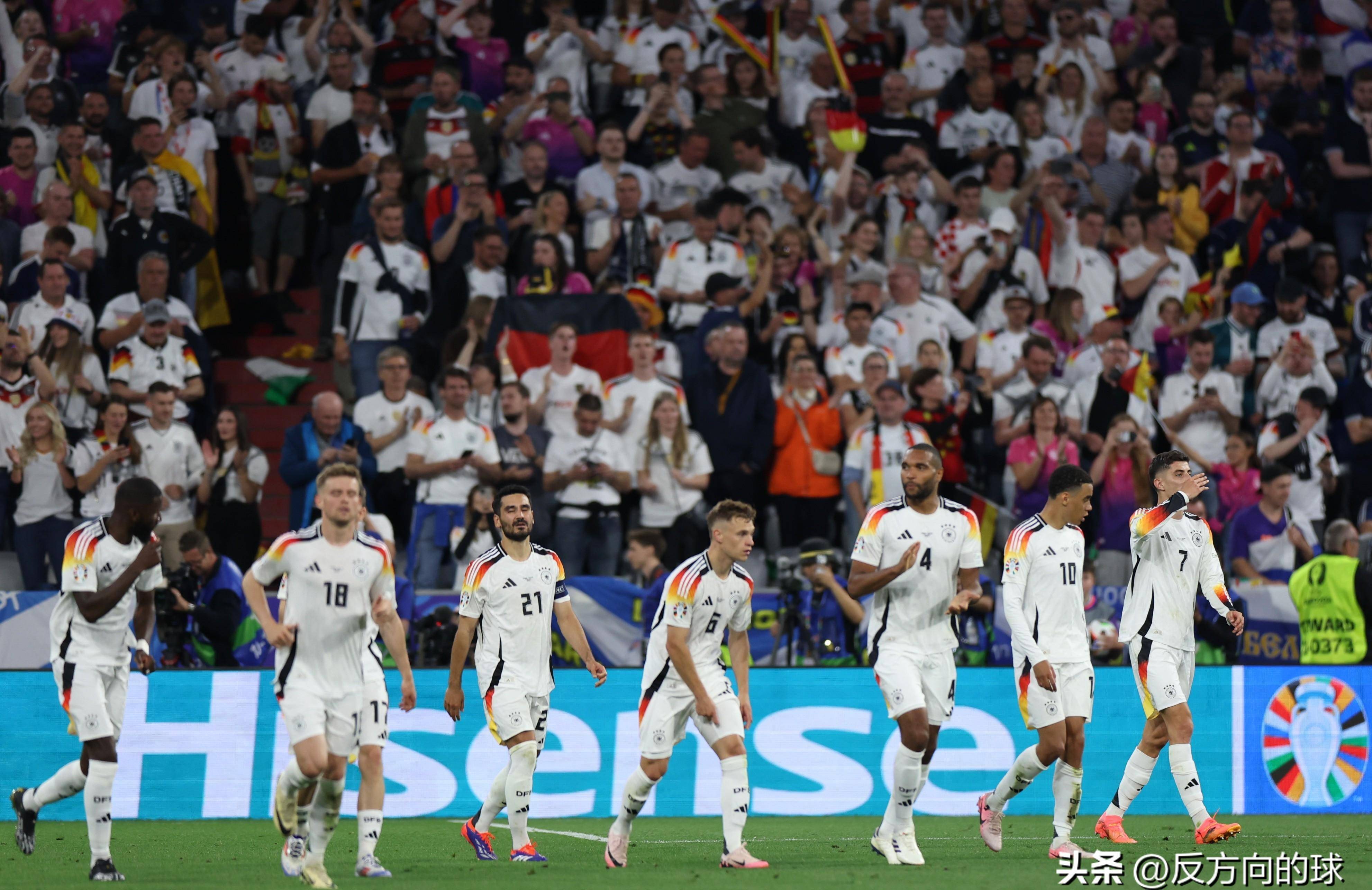 新赛季开战，德国足球联赛势不可挡的简单介绍