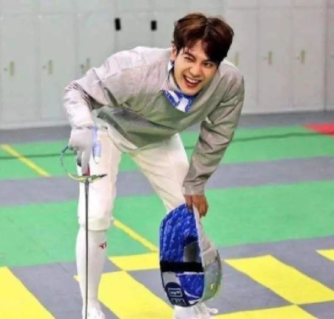 开云官网-卢森堡击剑选手斩获一枚金牌