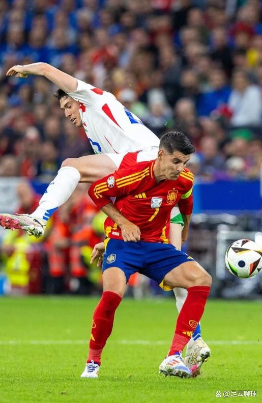 关于欧洲杯篮球赛事进入白热化阶段，卫冕冠军遇强敌的信息