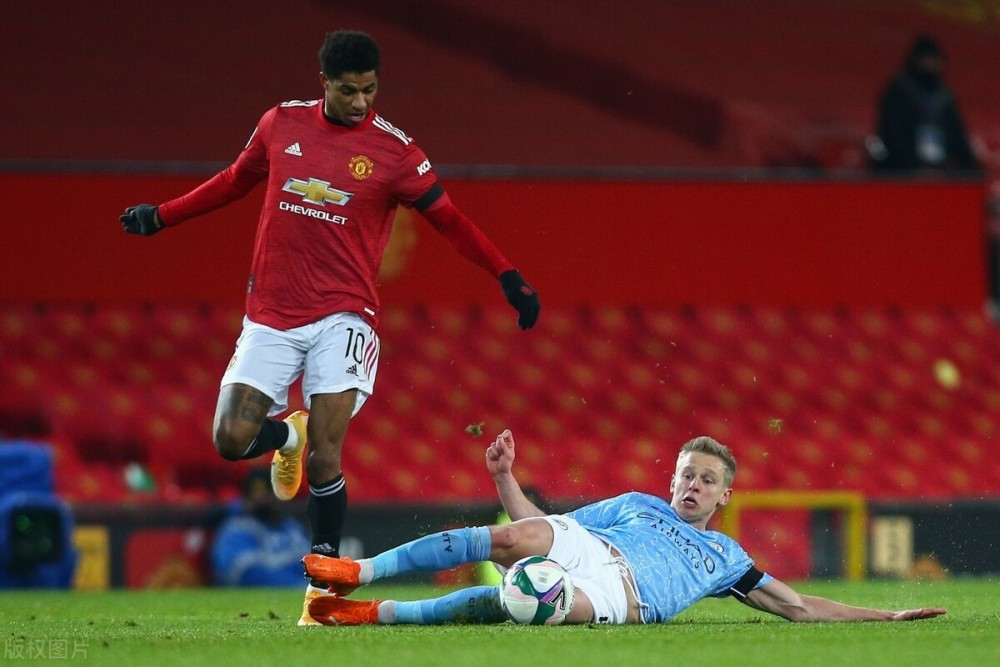 利物浦紧逼积分榜第一,实力毋庸置疑 利物浦紧逼积分榜第一,实力毋庸置疑