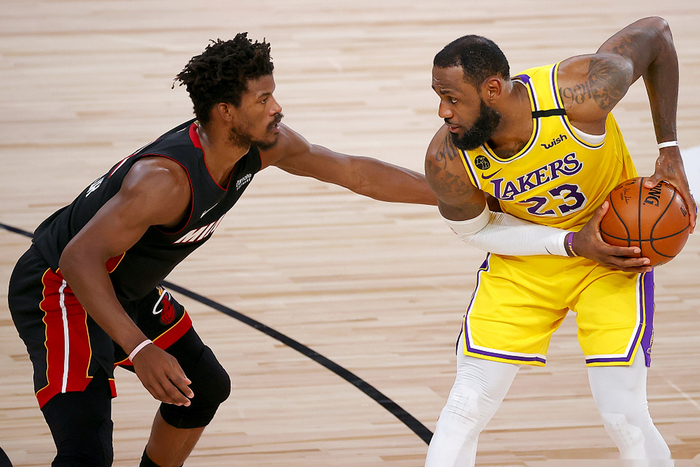 开云体育官方网站-福建队完胜雄鹿,西亚卡姆带队取胜