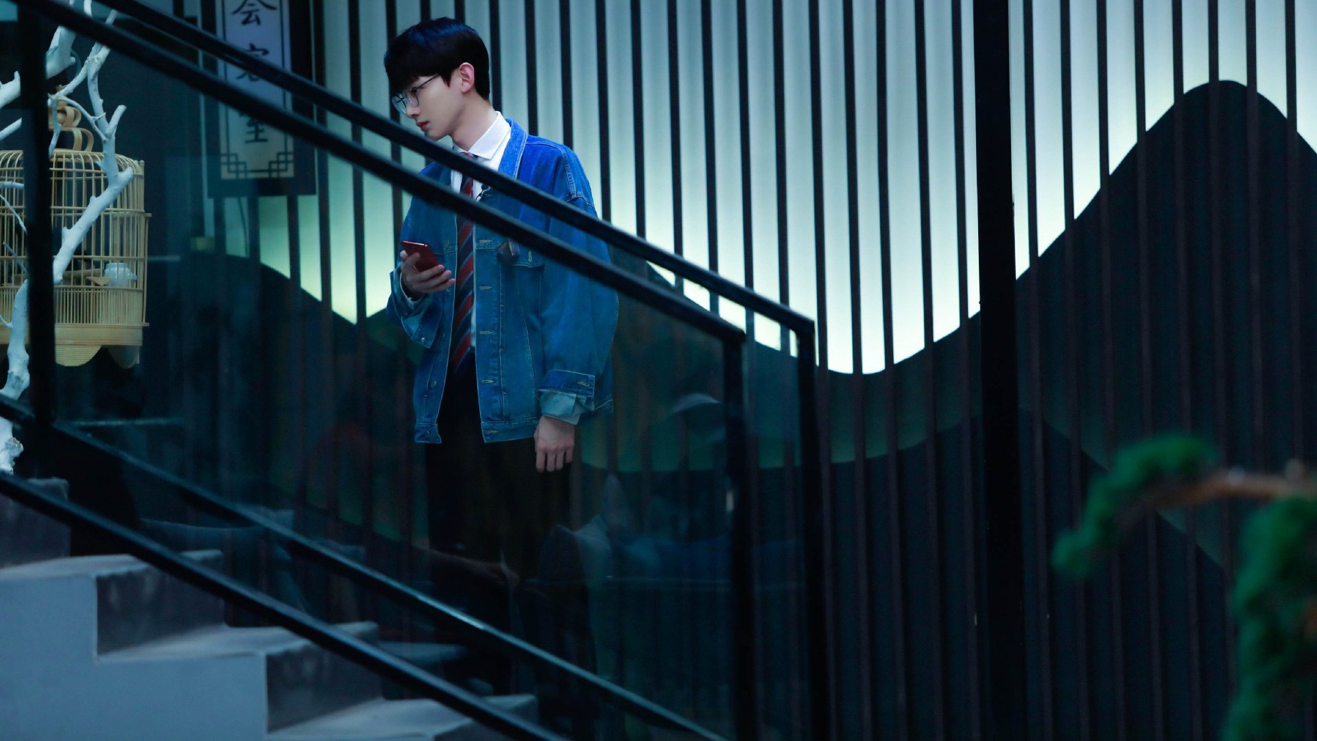 利拉德超神三分撕裂绿军防线，个人英雄主义能否战胜体系篮球？