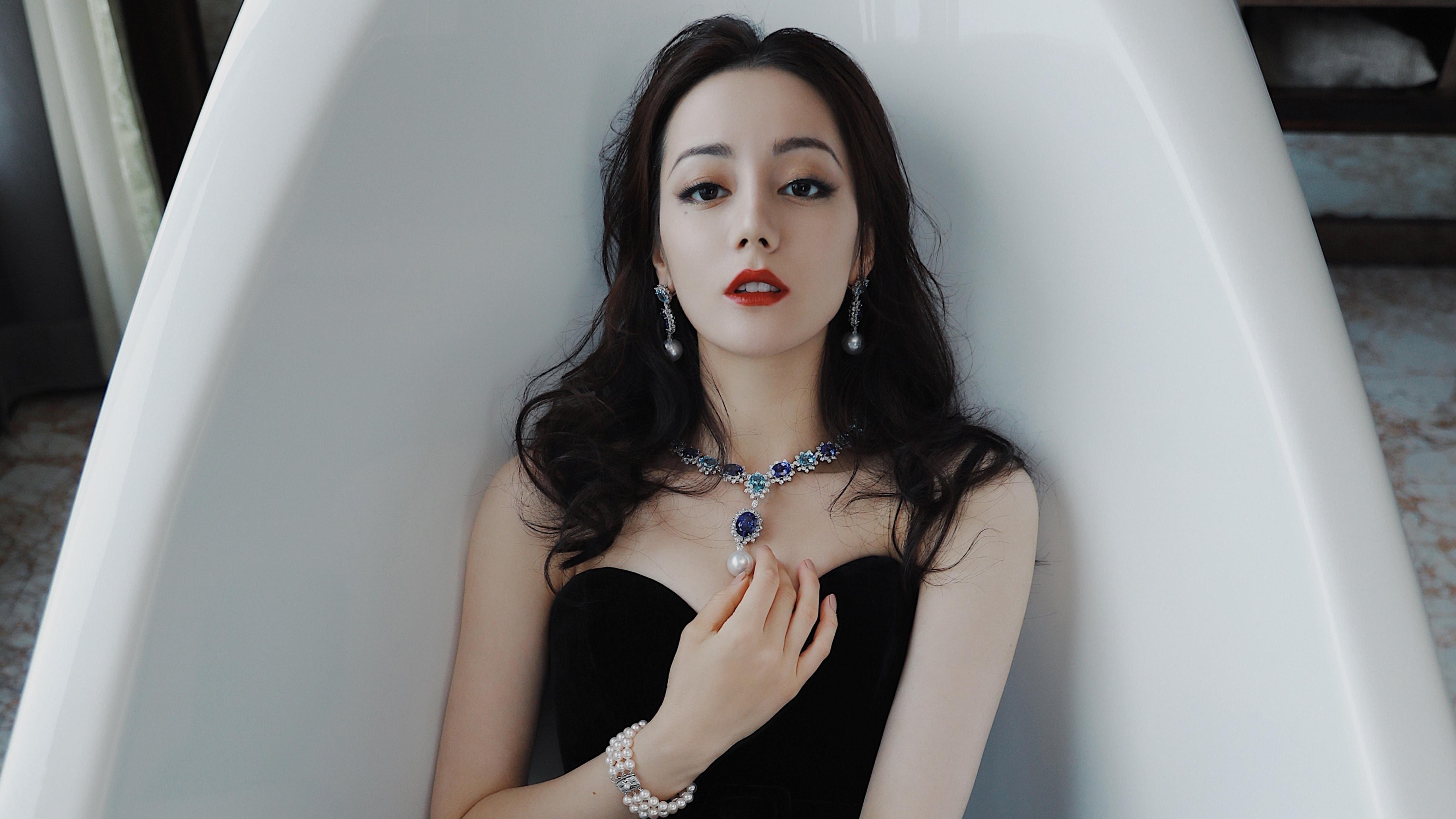 欧冠之夜关键先生阿什拉夫，罗马强压莱比锡红牛背后的战术密码