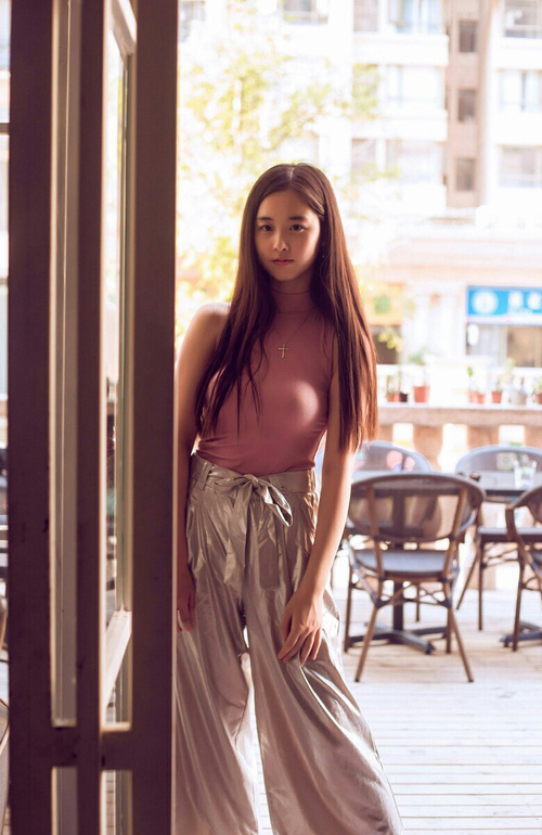 开云体育登录-霍勒迪成关键先生,上海三分雨淹没魔术,团队篮球哲学终胜天赋