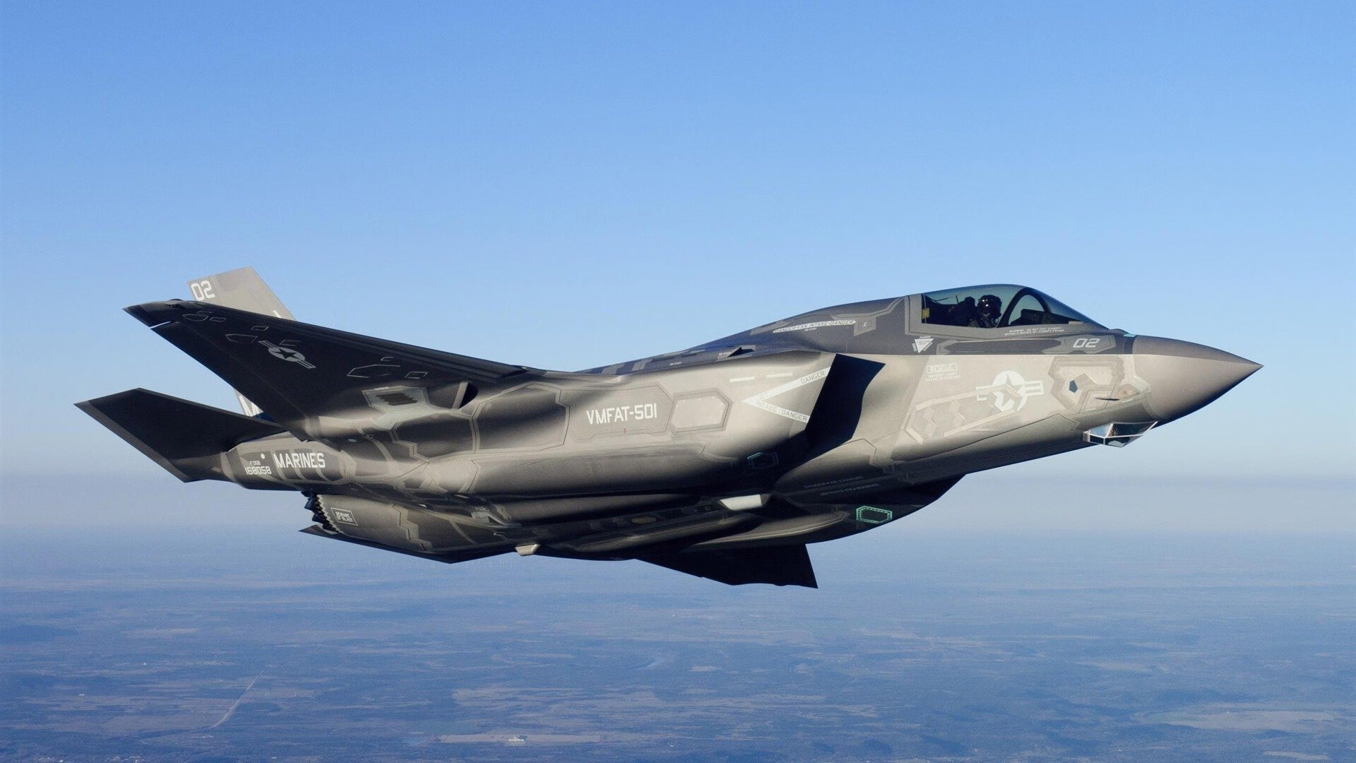 雷霆万钧斩鹈鹕，浓眉一剑定乾坤